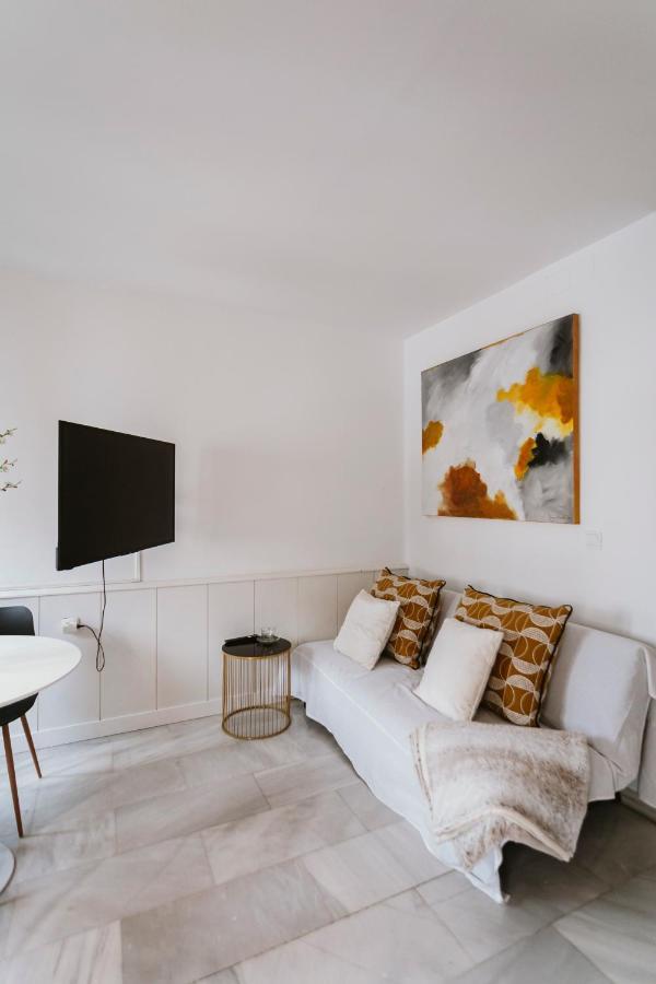Complete Studio With Terrace - 1Bth- La Giralda Apartment Sevilla Bagian luar foto