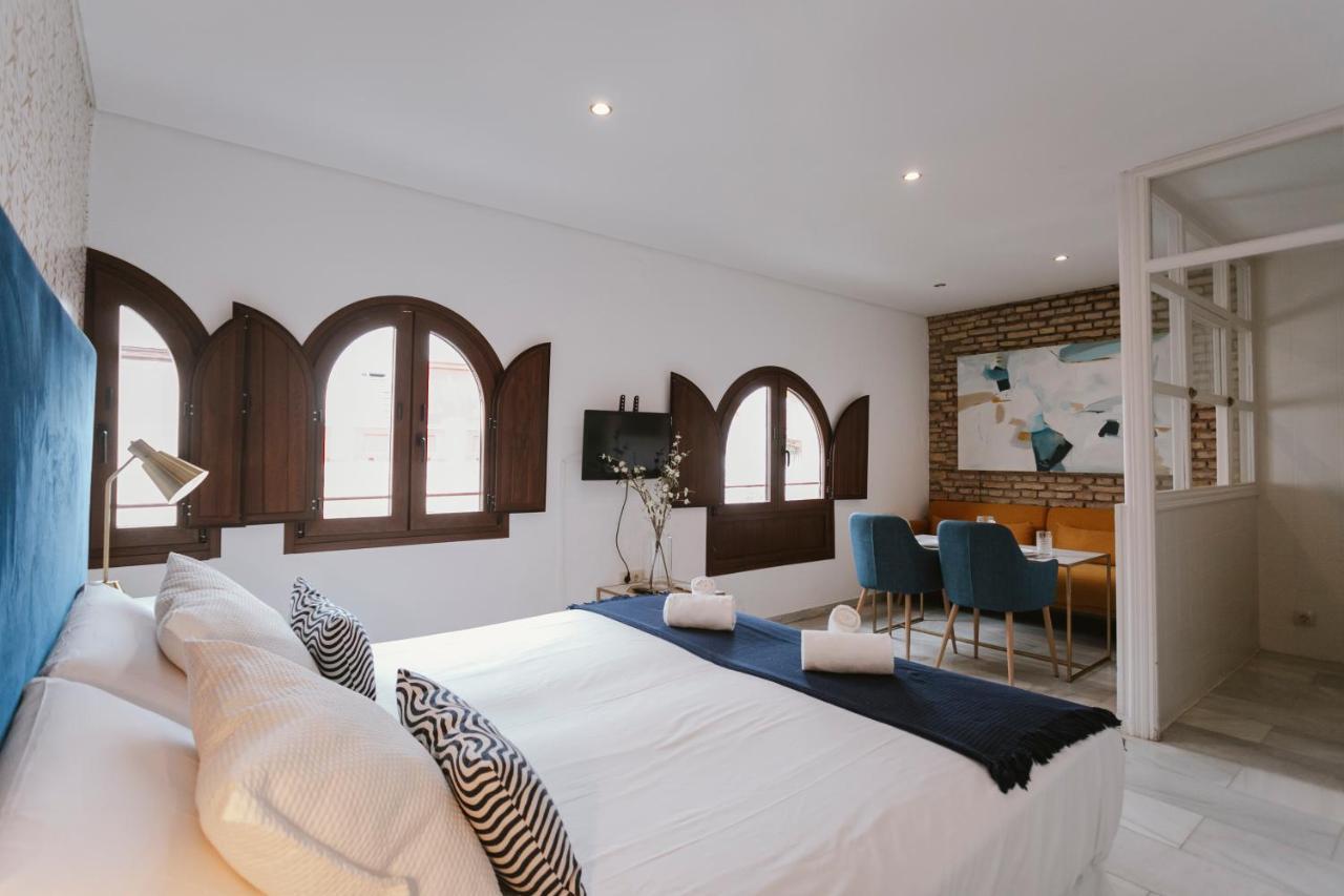 Complete Studio With Terrace - 1Bth- La Giralda Apartment Sevilla Bagian luar foto